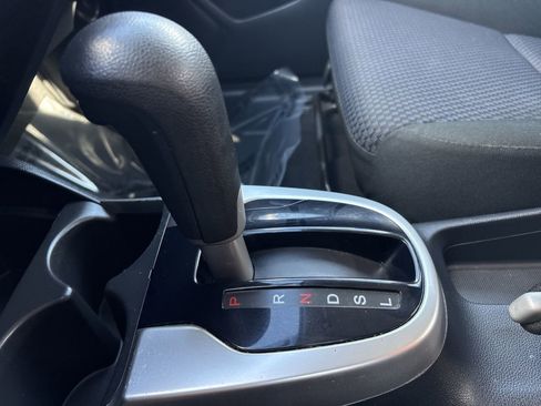 Used 2019 Honda Fit LX image 23