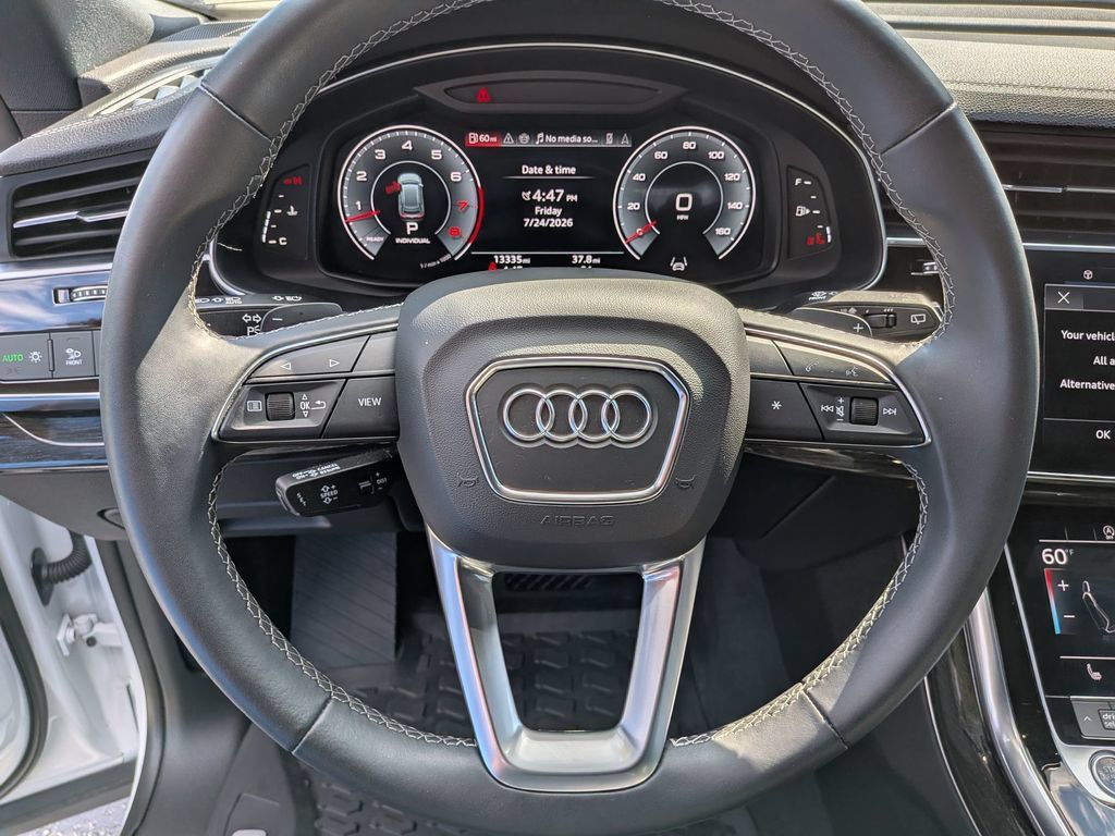 Used 2024 Audi Q8 Premium AWD/4WD image 15
