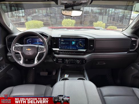 Used 2024 Chevrolet Silverado 2500 LTZ w/ LTZ Premium Package AWD/4WD image 35