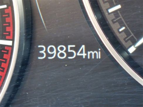 Used 2024 MAZDA MAZDA3 s image 30