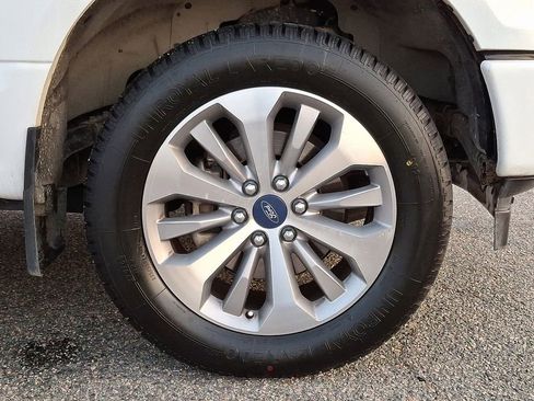 Used 2018 Ford F150 XL w/ Equipment Group 101A Mid image 9