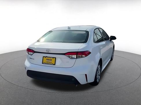 Used 2025 Toyota Corolla LE FWD image 11