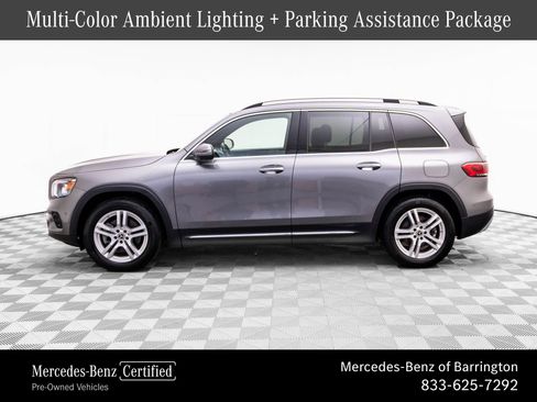 Used 2023 Mercedes-Benz GLB 250 4MATIC w/ Premium Package image 2