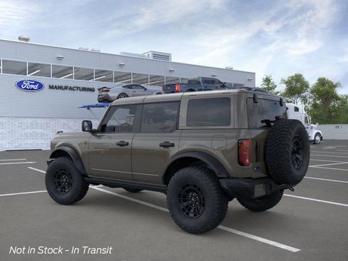 New 2026 Ford Bronco Badlands image 4