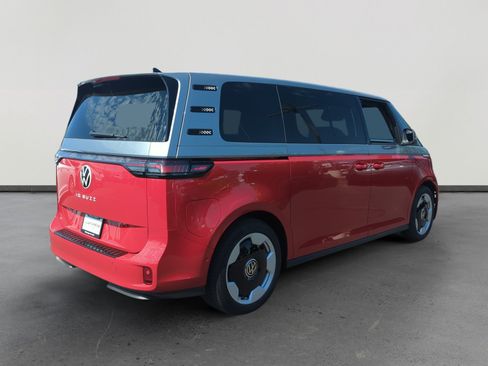 New 2025 Volkswagen ID. Buzz Pro S Plus image 5