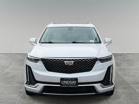 Used 2020 Cadillac XT6 Premium Luxury image 8