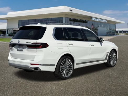 Used 2026 BMW X7 xDrive40i image 10