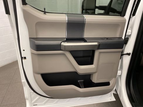 Used 2022 Ford F350 XLT image 20