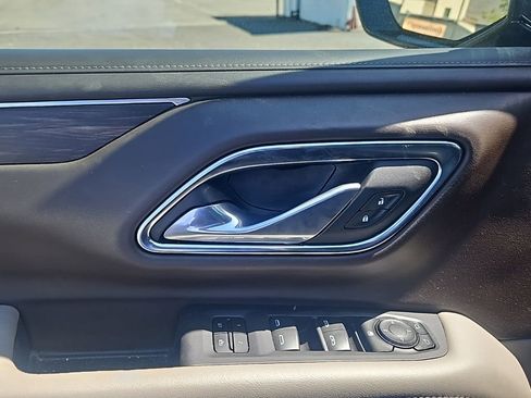 Used 2024 Chevrolet Tahoe LT image 13