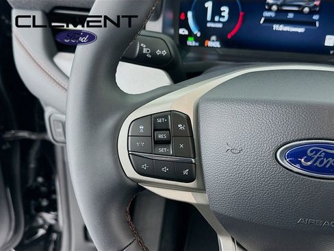 New 2026 Ford Explorer Active image 15