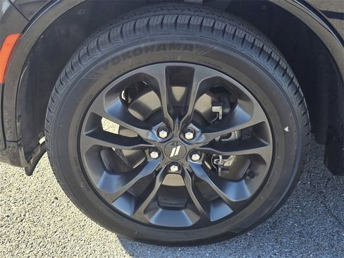 Used 2022 Dodge Durango GT image 9