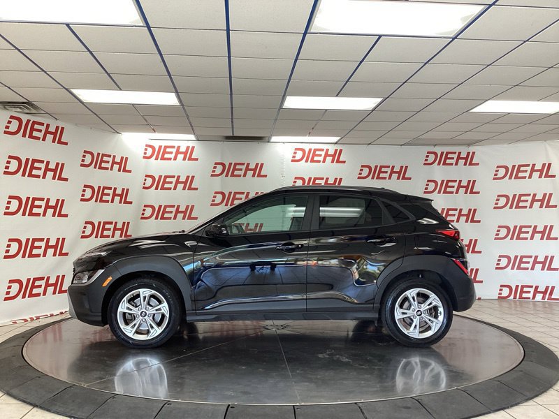 Used 2023 Hyundai Kona SEL w/ Cargo Package AWD/4WD image 4