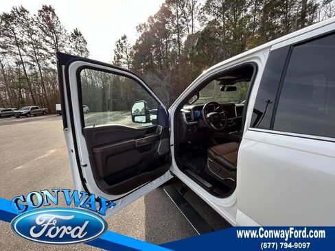 Used 2024 Ford F350 King Ranch w/ Chrome Package image 28