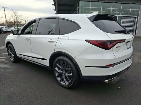 Used 2022 Acura MDX A-Spec image 4