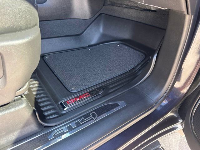 Used 2026 GMC Sierra 1500 AT4 w/ AT4 Premium Package AWD/4WD image 31