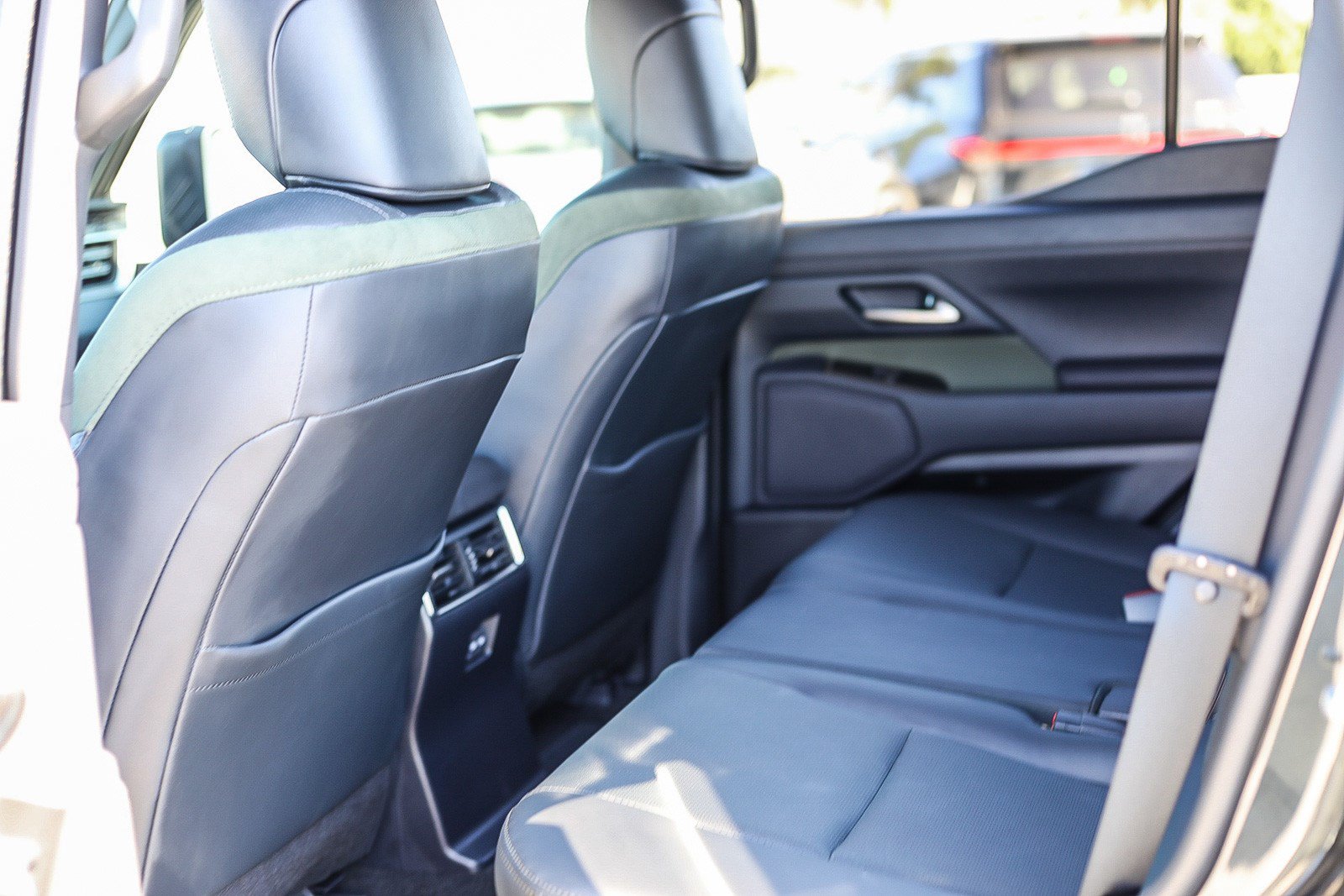 Certified 2026 Lexus GX 550 AWD/4WD image 18