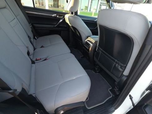 Used 2023 Lexus GX 460 w/ Black Line Special Edition AWD/4WD image 28