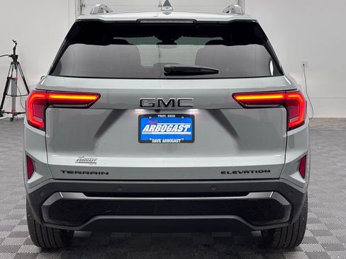 New 2026 GMC Terrain Elevation w/ Elevation Premium Package image 8