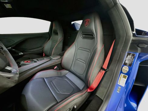 Used 2026 Lamborghini Temerario AWD/4WD image 22