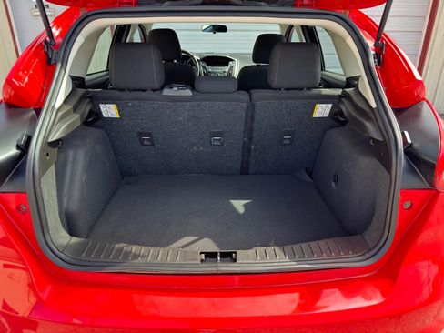 Used 2016 Ford Focus SE FWD image 10