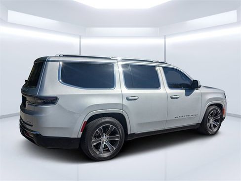 Used 2022 Jeep Grand Wagoneer Series I w/ Flexible Seating Group image 3