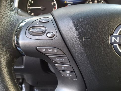 Certified 2024 Nissan Murano SV image 21