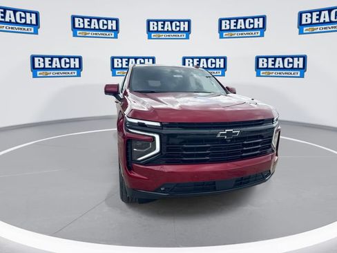 New 2026 Chevrolet Suburban RST w/ Comfort Package AWD/4WD image 3