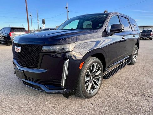 Used 2021 Cadillac Escalade Sport Platinum image 9