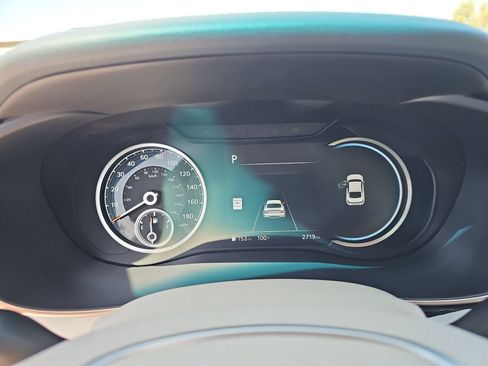 Certified 2026 Genesis G70 2.5T Prestige RWD image 21