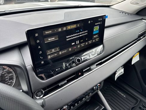 New 2026 Mitsubishi Outlander AWD image 11