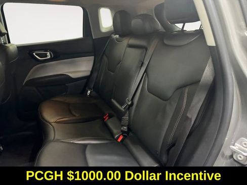 Used 2022 Jeep Compass Limited image 21