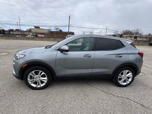 Used 2023 Buick Encore GX Preferred w/ Cold Weather Comfort Package image 5