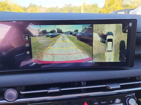 New 2025 Hyundai Tucson Limited image 19