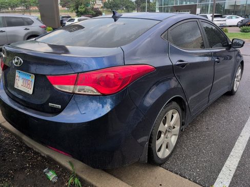 Used 2013 Hyundai Elantra Limited FWD image 9