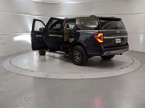 Used 2024 Ford Expedition Limited image 10