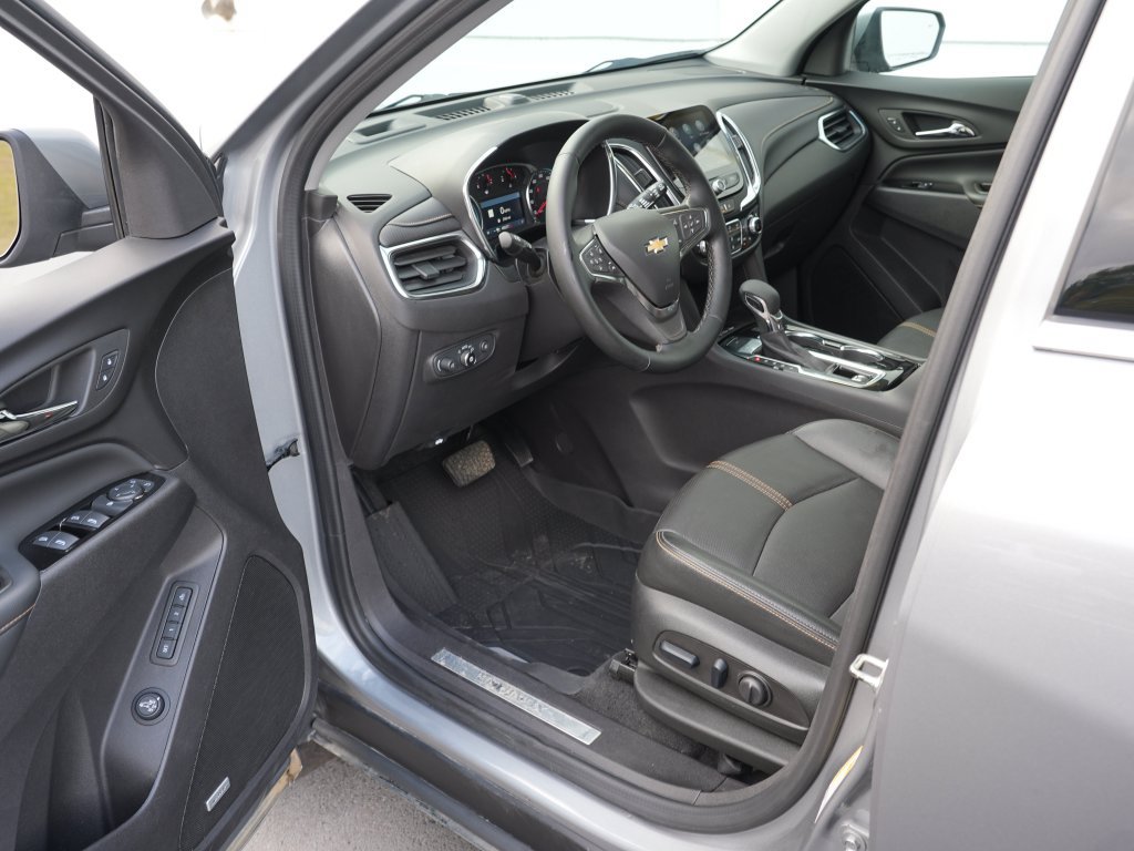 Certified 2024 Chevrolet Equinox Premier AWD/4WD image 14