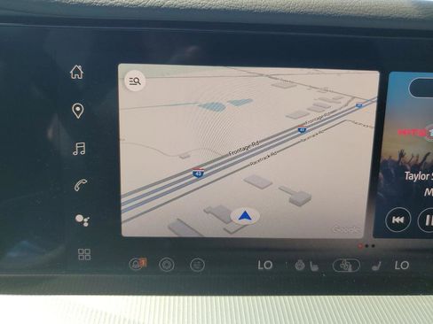 New 2025 Nissan Murano SL image 10