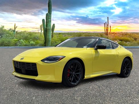 Certified 2024 Nissan Z Performance w/ Floor Mat Package image 2
