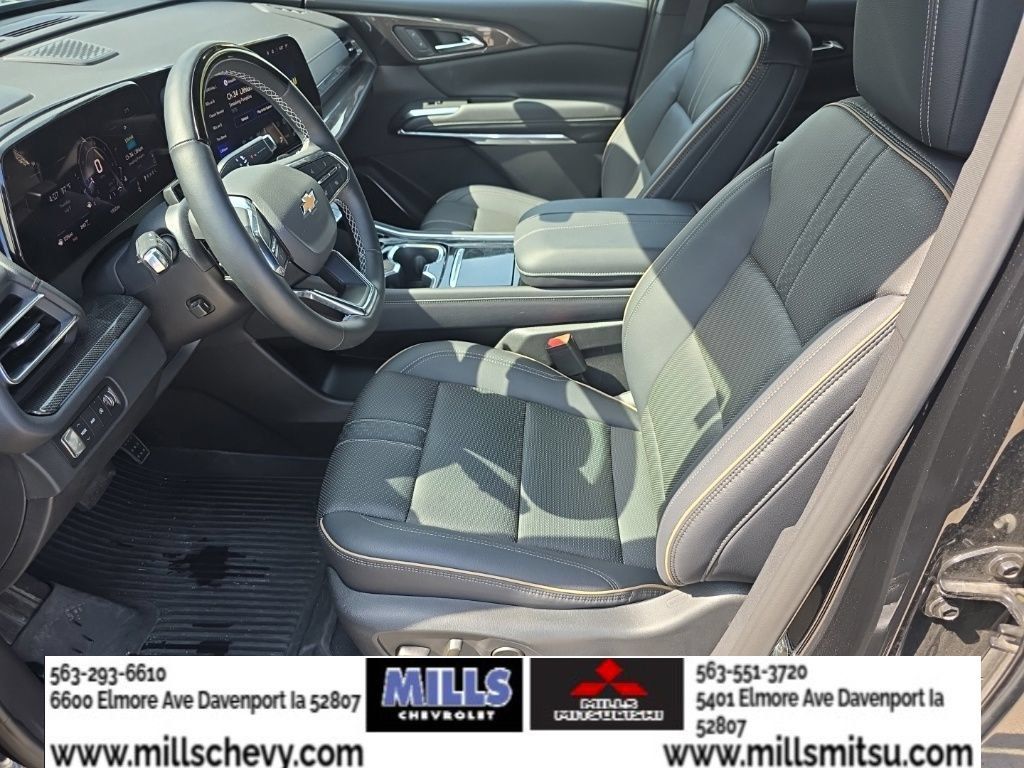 Used 2026 Chevrolet Traverse High Country w/ LPO, Floor Liner Package AWD/4WD image 13