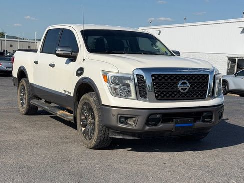 Used 2017 Nissan Titan Platinum Reserve image 2