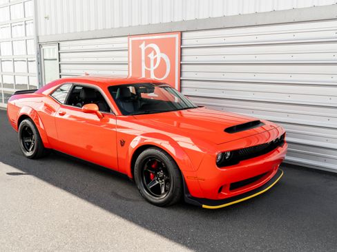 Used 2018 Dodge Challenger SRT Demon RWD image 41