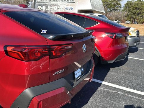 Used 2025 BMW X2 xDrive28i w/ Convenience Package image 8