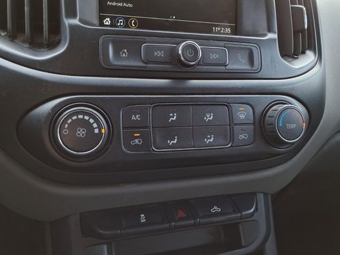 Used 2019 Chevrolet Colorado W/T w/ WT Convenience Package image 17