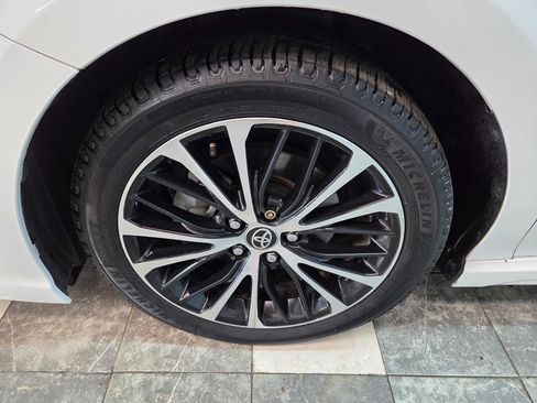 Used 2022 Toyota Camry SE FWD image 33