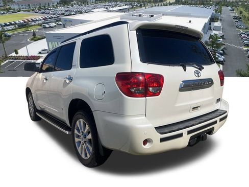 Used 2014 Toyota Sequoia Platinum image 20