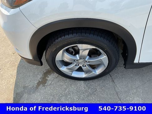 Used 2016 Honda HR-V EX-L image 10