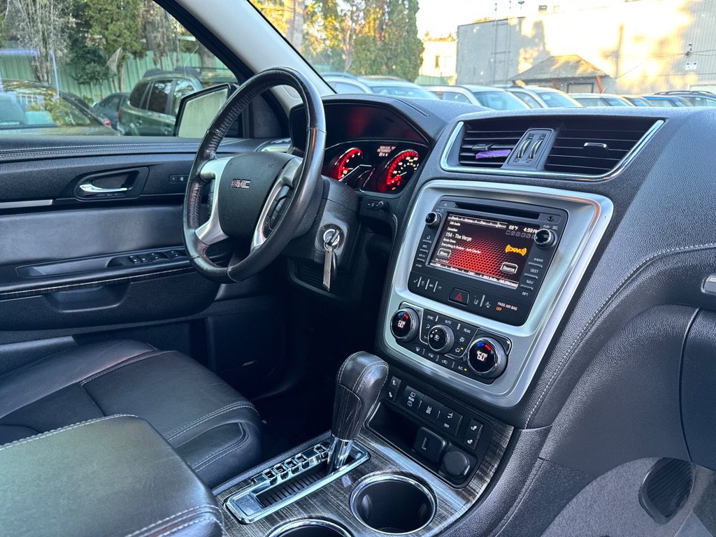 Used 2017 GMC Acadia Limited SLT AWD/4WD image 12