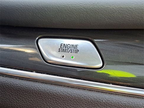 Used 2023 Buick Enclave Essence w/ Experience Buick Package image 23