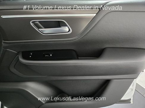 Used 2026 INFINITI QX80 Pure AWD/4WD image 26