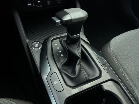 Certified 2025 Kia K4 image 24